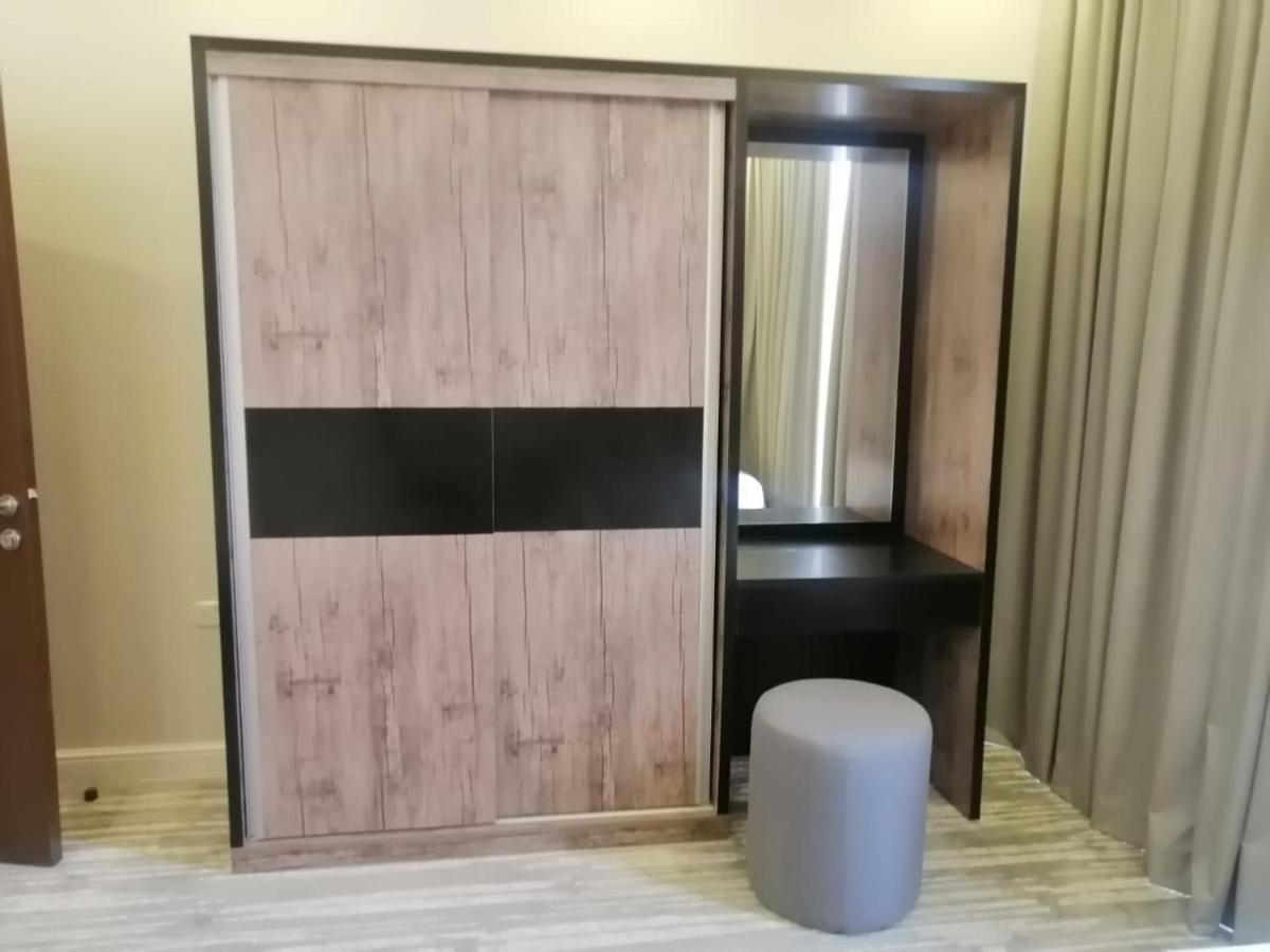 Clowzer Hotel Appartments Рияд Екстериор снимка
